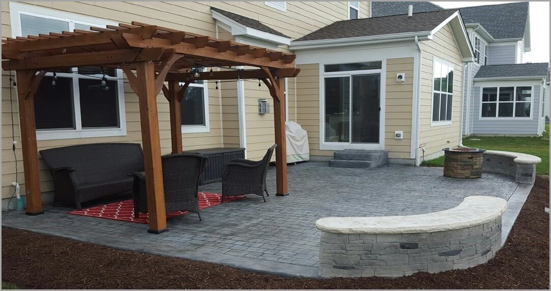cobblestone-stamped-concrete-patio