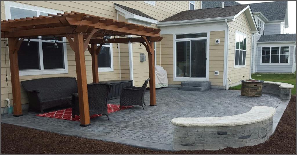 Custom Concrete Patio and Firepit 