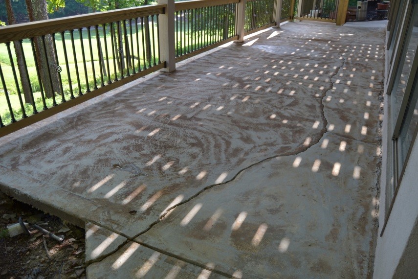 cracked-patio-concrete