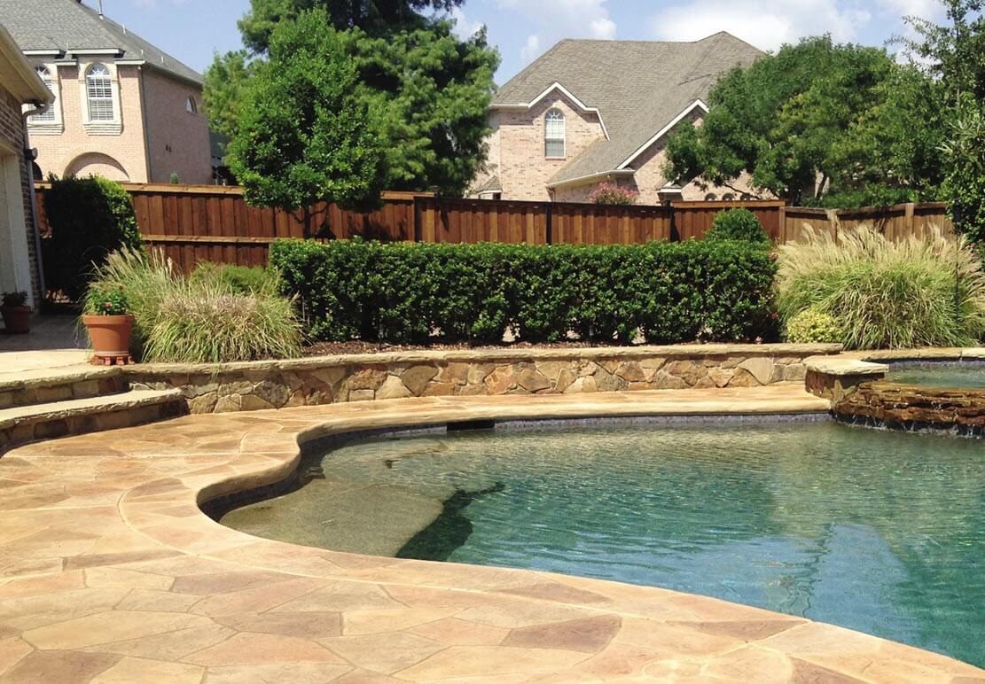 decorative-concrete-flagstone-pool-deck decorative-concrete-flagstone-pool-deck