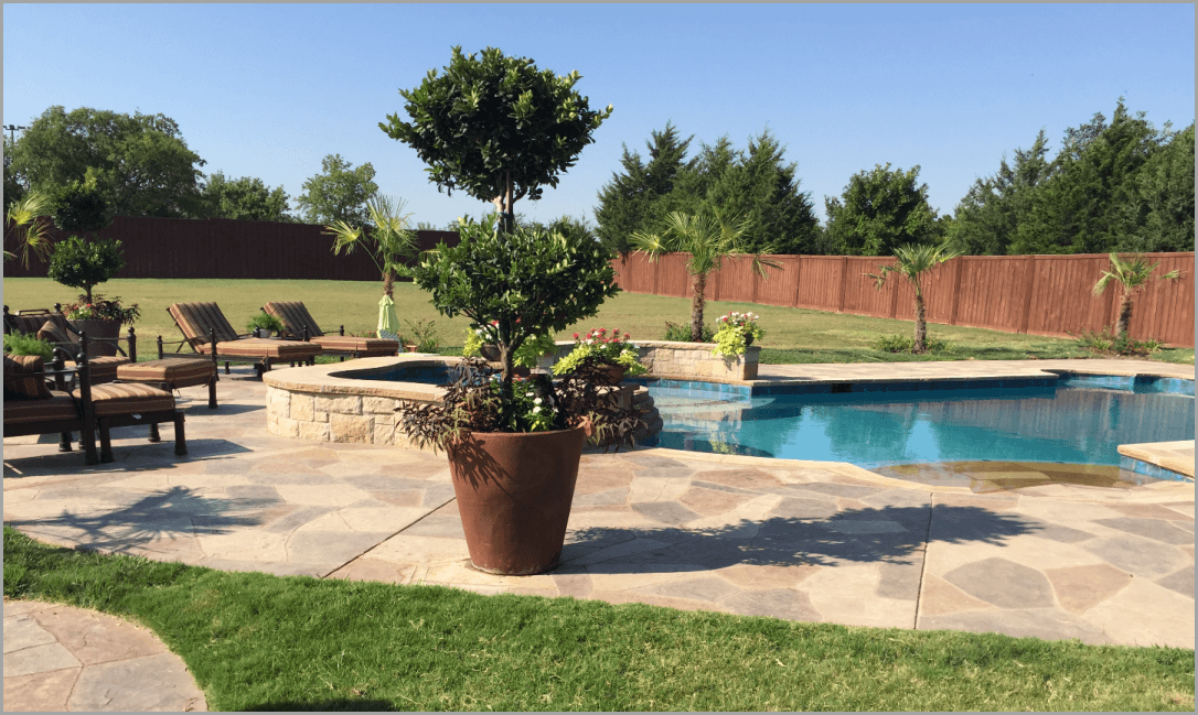 decorative-concrete-overlay-pool-deck