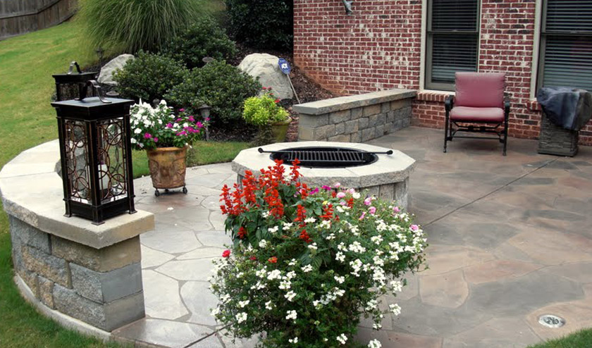 Outdoor Firepit with Planter Boxes