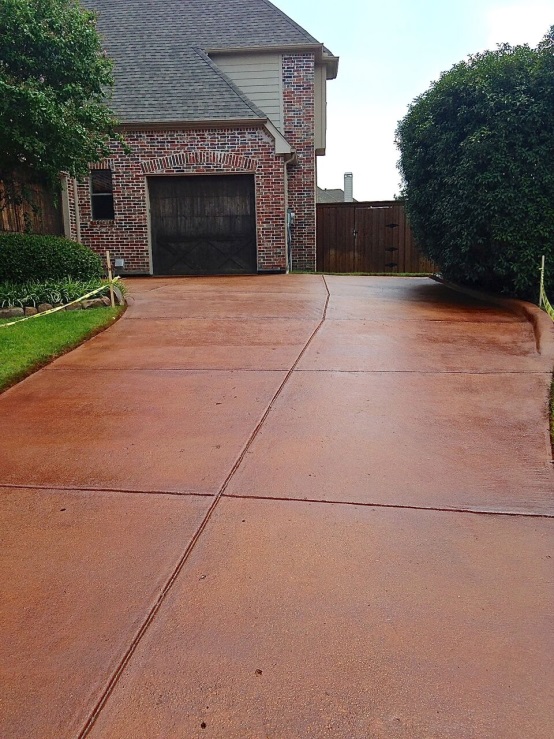 Stained Concrete Driveway in Cola