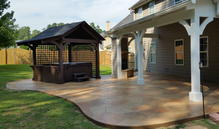 Resurfaced_patio_flagstone-with-spa_neutral