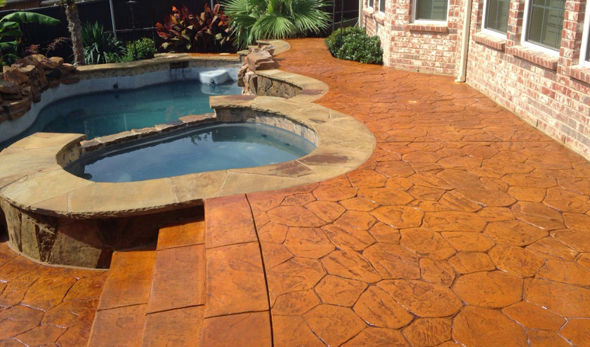 Stamped_Stained_PoolDeck_LightBrown